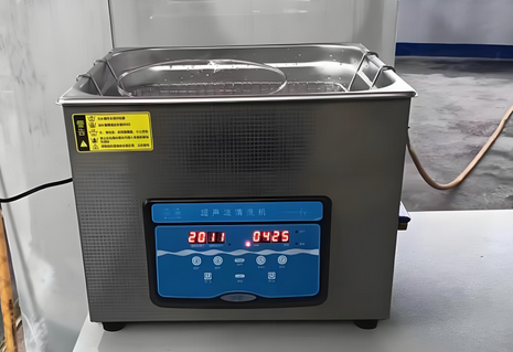 SMD PCB in ultrasonic cleaner for deep cleaning