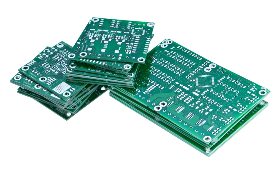 Multi-layer PCB stackup for high-frequency radar design.