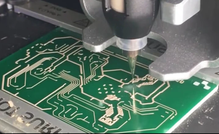 "Manufacturing process of a multilayer heavy copper PCB for base station power systems."