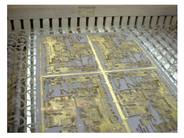 CB etching process showing uneven copper distribution due to excessive pour.