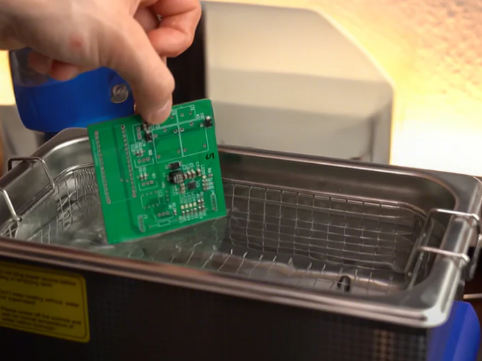 PCB cleaning using ultrasonic waves for residue removal